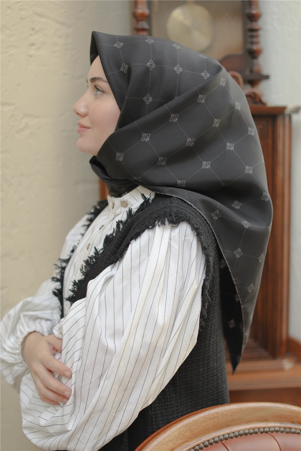 Silkhome Twill Silk Scarf 11392-02