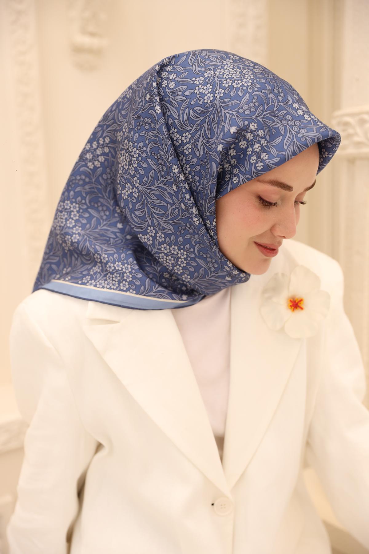 Silkhome Twill Silk Scarf 11464-21
