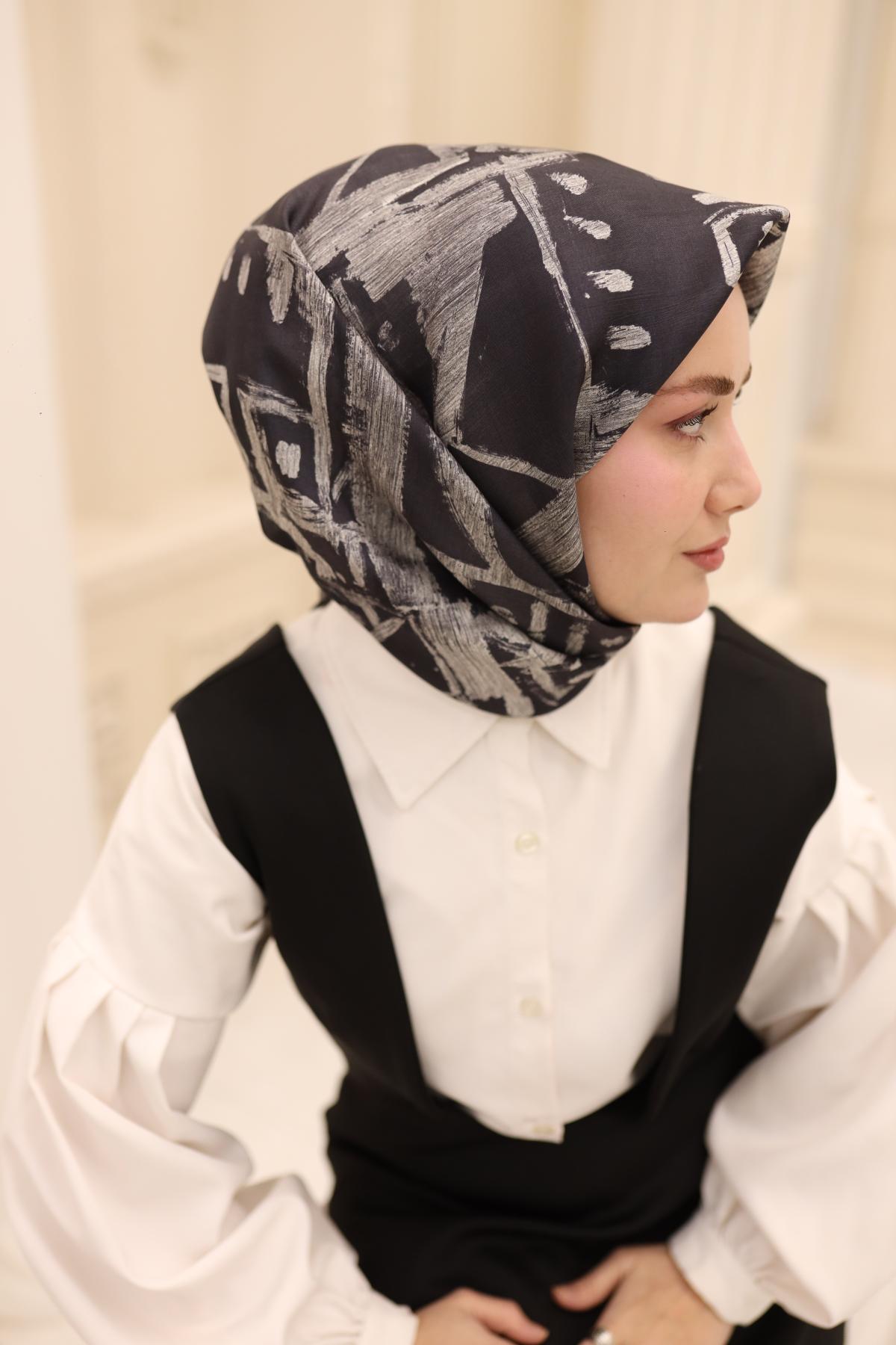 Silkhome Twill Silk Scarf 11462-05