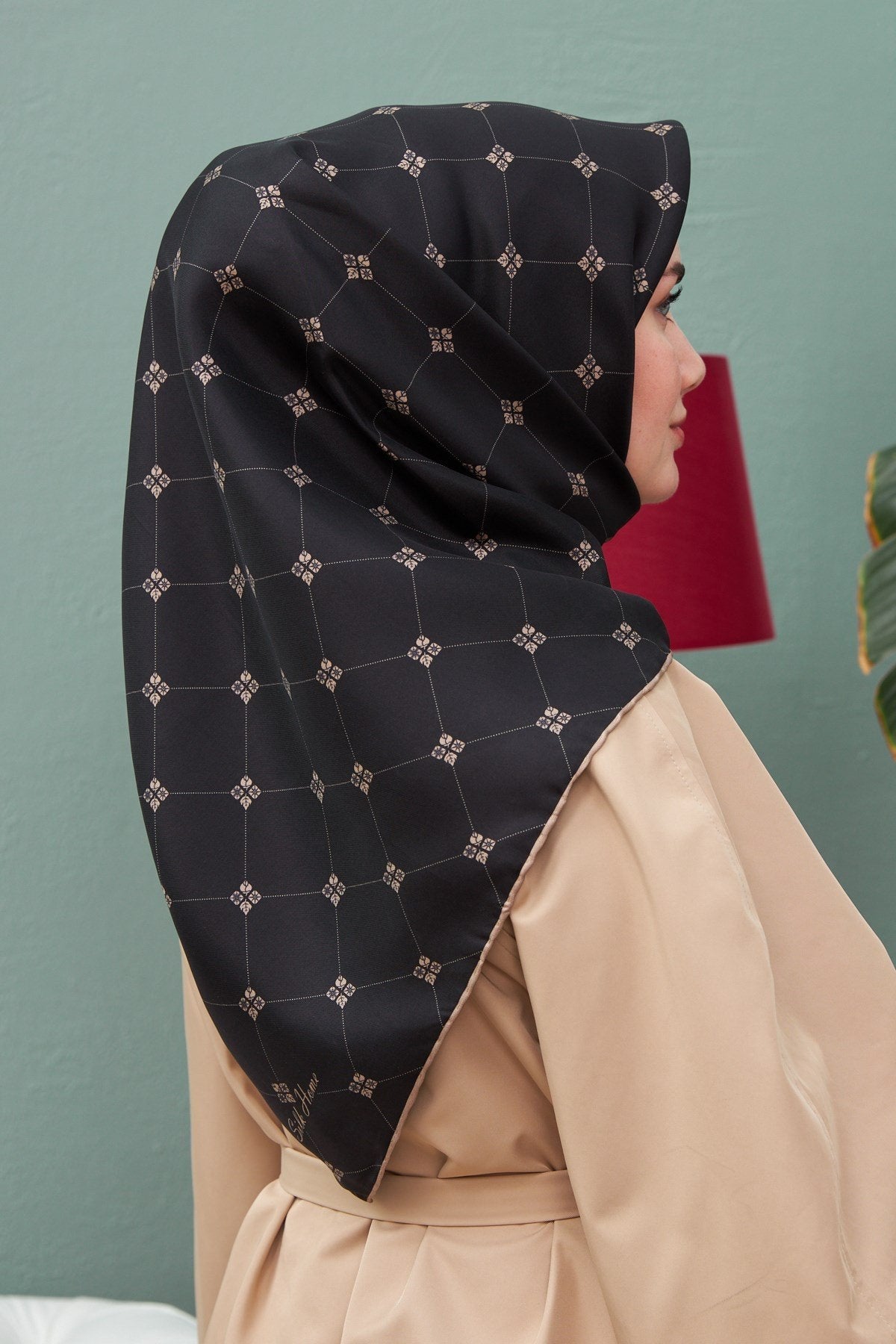Silkhome Twill Silk Scarf 11392-31