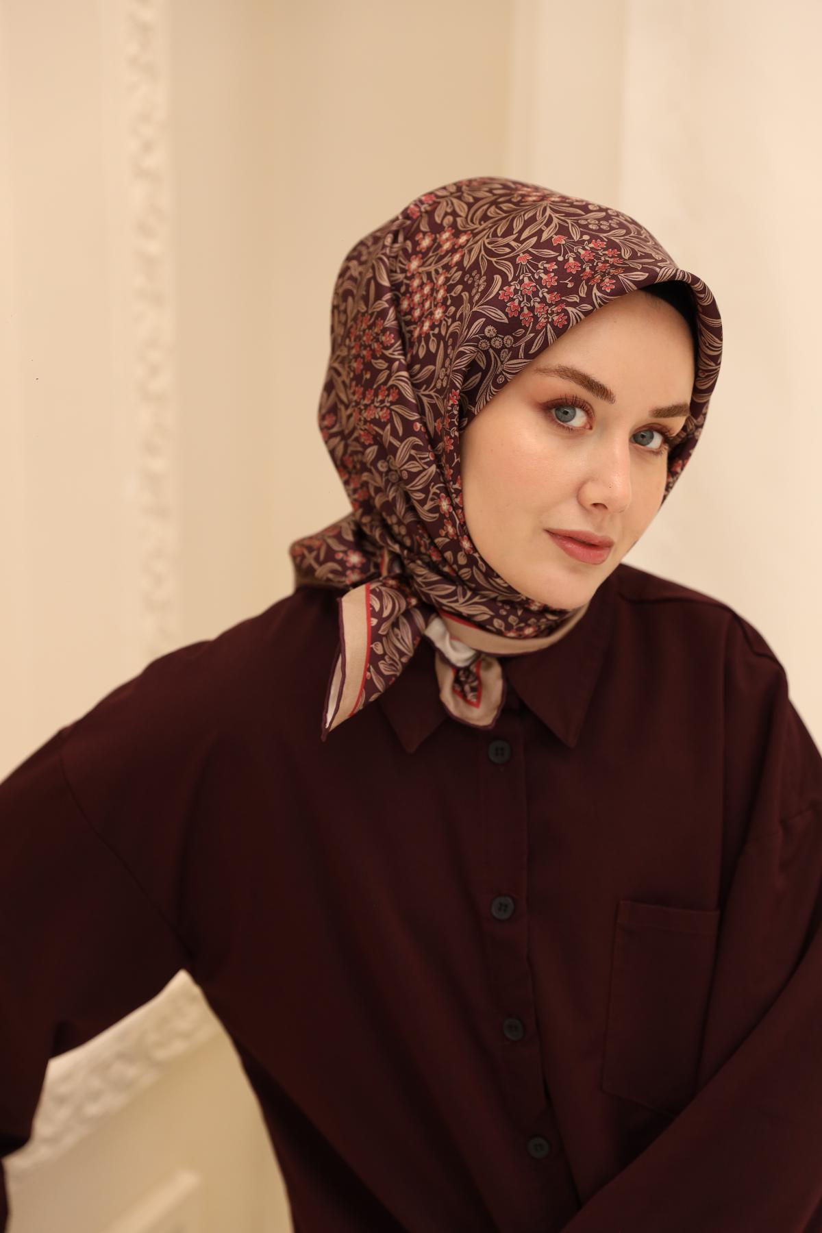 Silkhome Twill Silk Scarf 11464-05