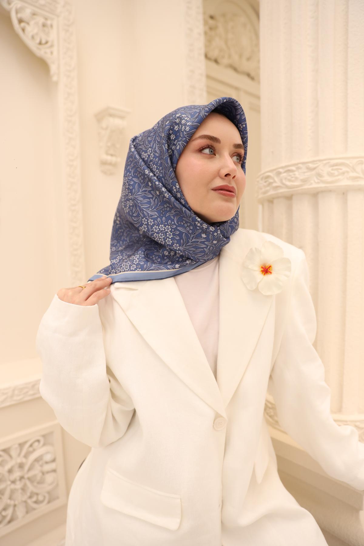 Silkhome Twill Silk Scarf 11464-21