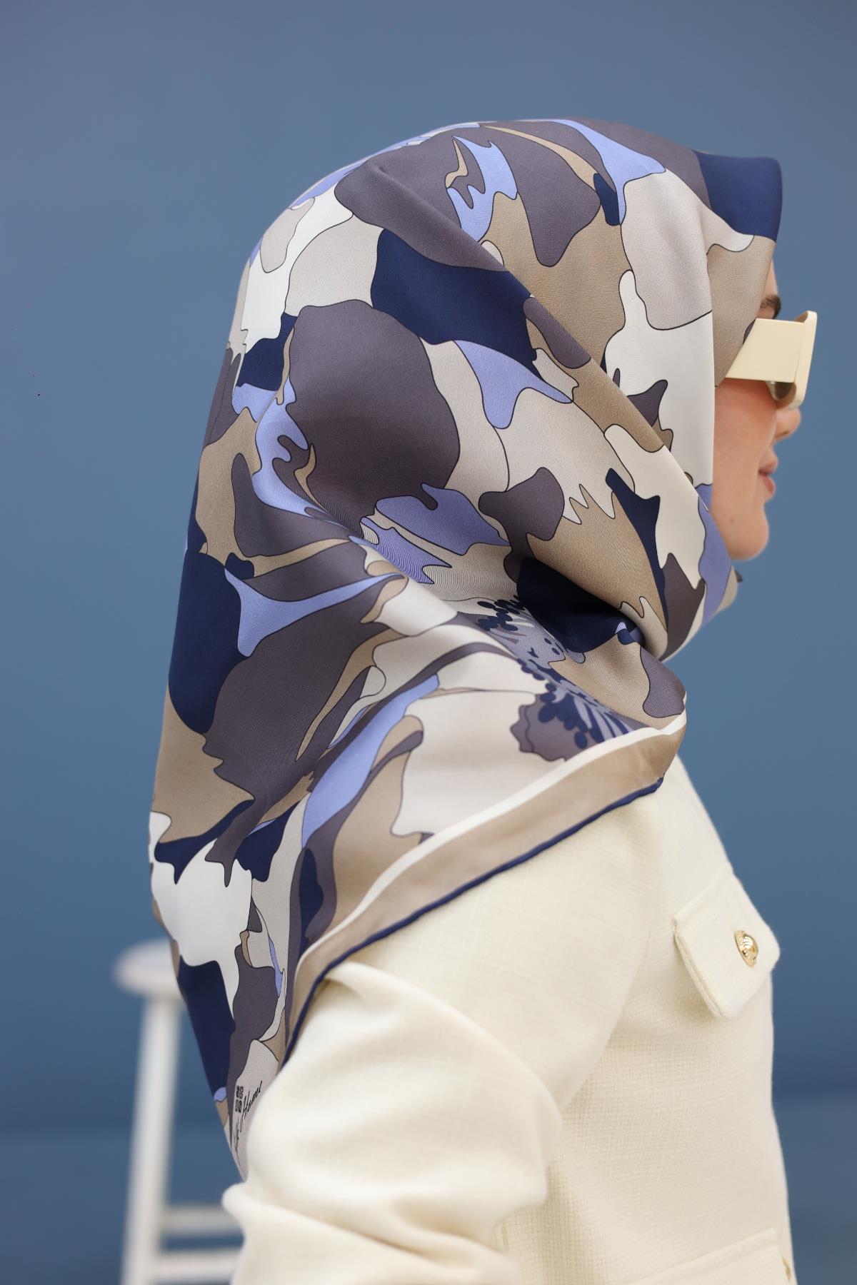 Silkhome Twill Silk Scarf 11446-72