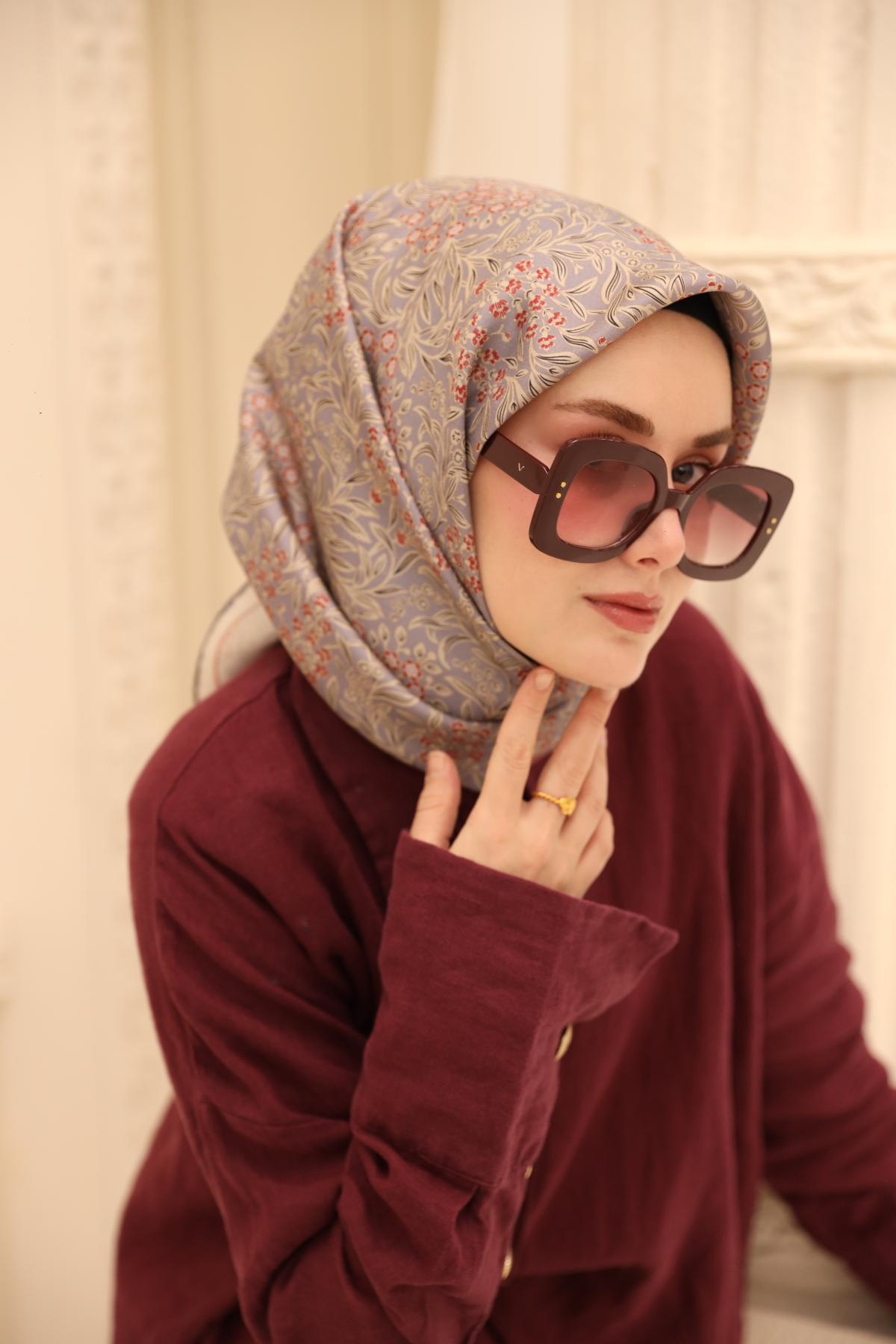 Silkhome Twill Silk Scarf 11464-44