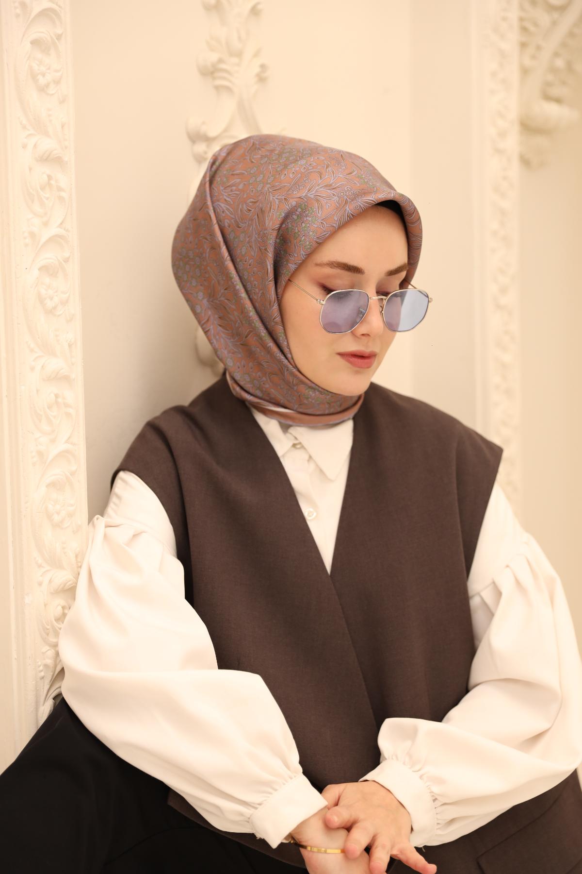 Silkhome Twill Silk Scarf 11464-36