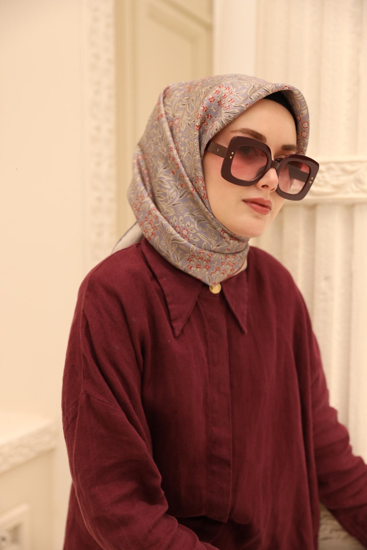 Silkhome Twill Silk Scarf 11464-44