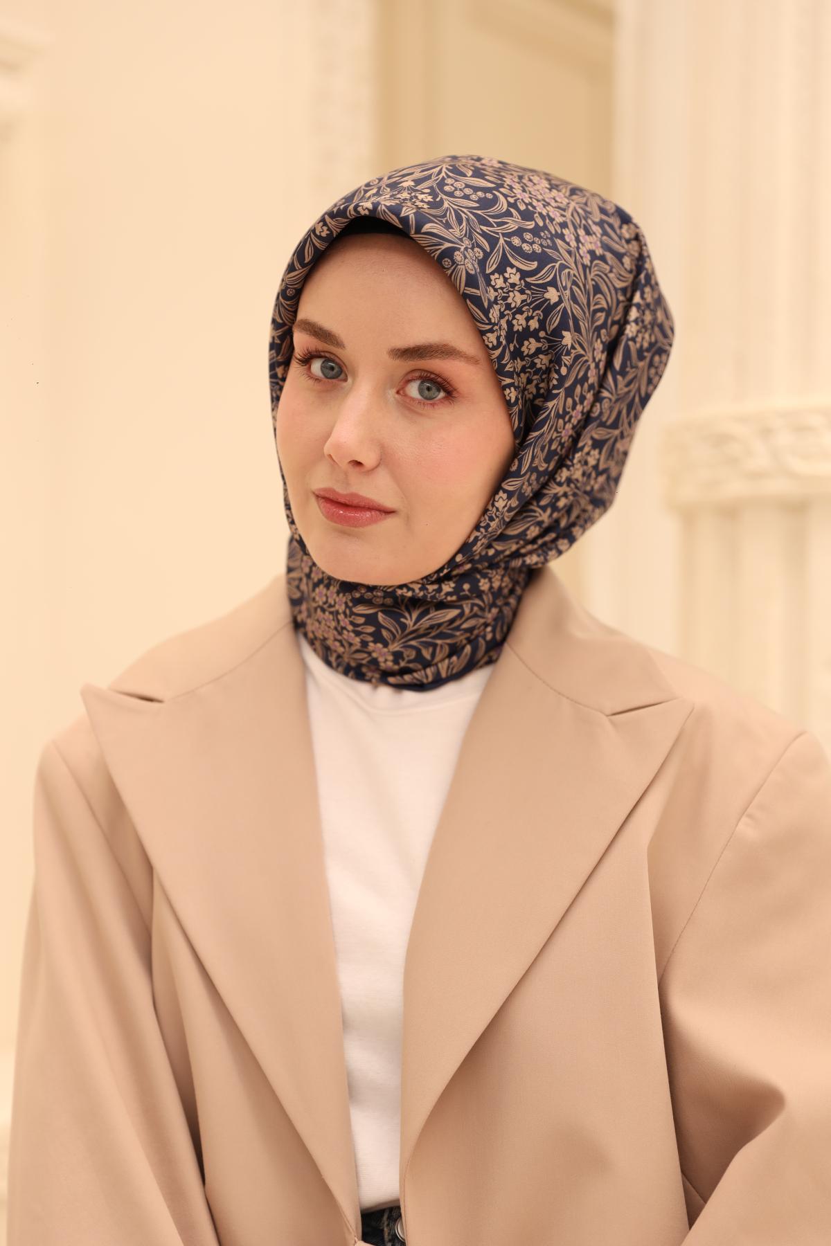 Silkhome Twill Silk Scarf 11464-33